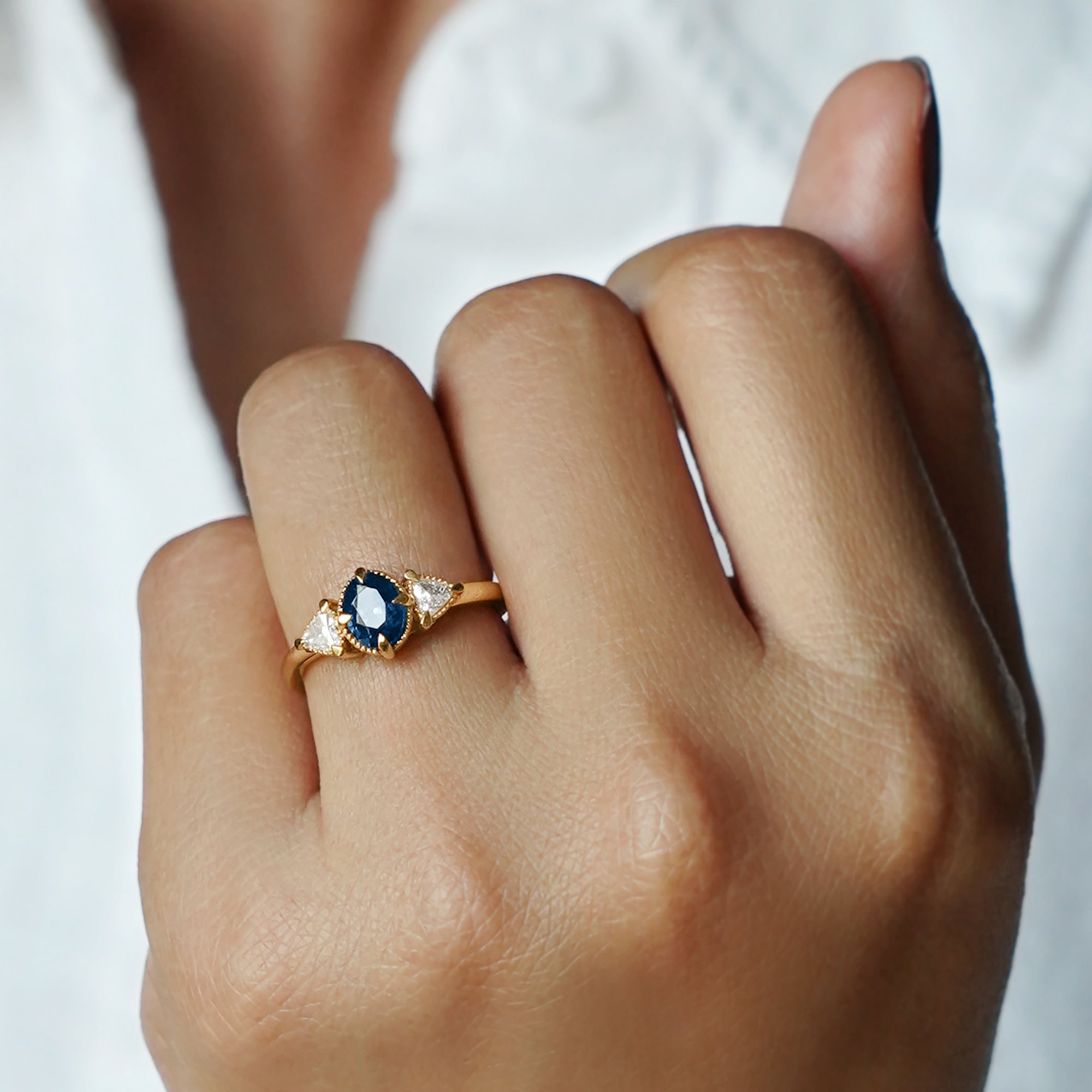 Blue Sapphire With 2 Trillion Side Diamond Ring - Solid 14K White Gold | BITS OF BALI JEWELRY