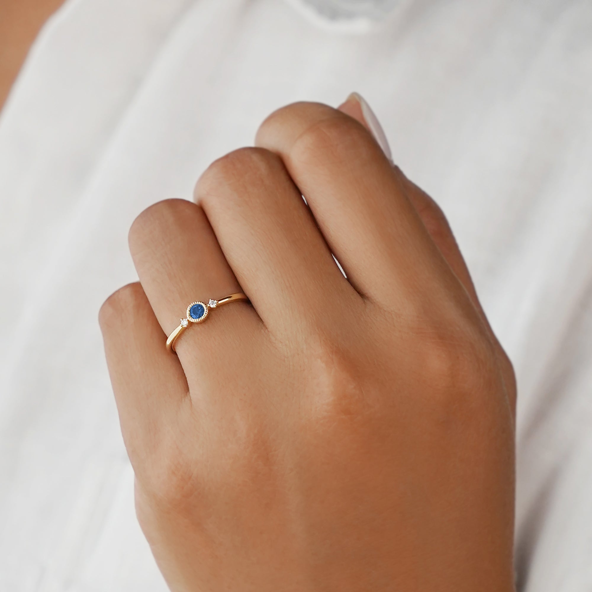 Blue Sapphire & 2 Side Diamond Ring - Solid 18K Yellow Gold | BITS OF BALI JEWELRY
