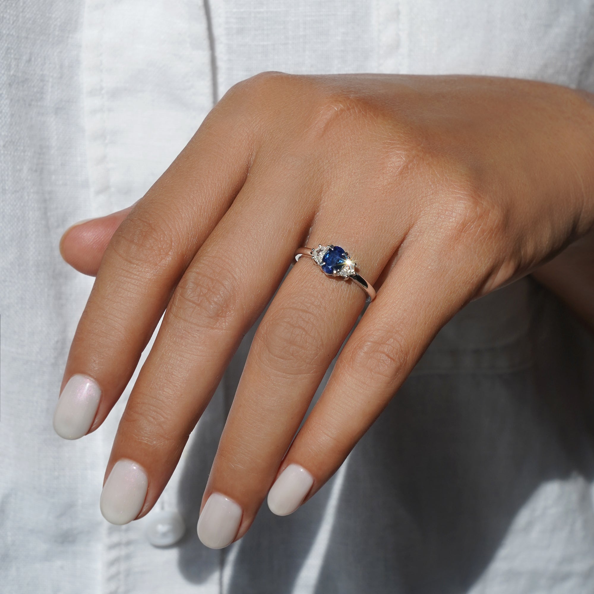 Blue Sapphire With 2 Epaulette Side Diamond Ring - Solid 14K White Gold | BITS OF BALI JEWELRY