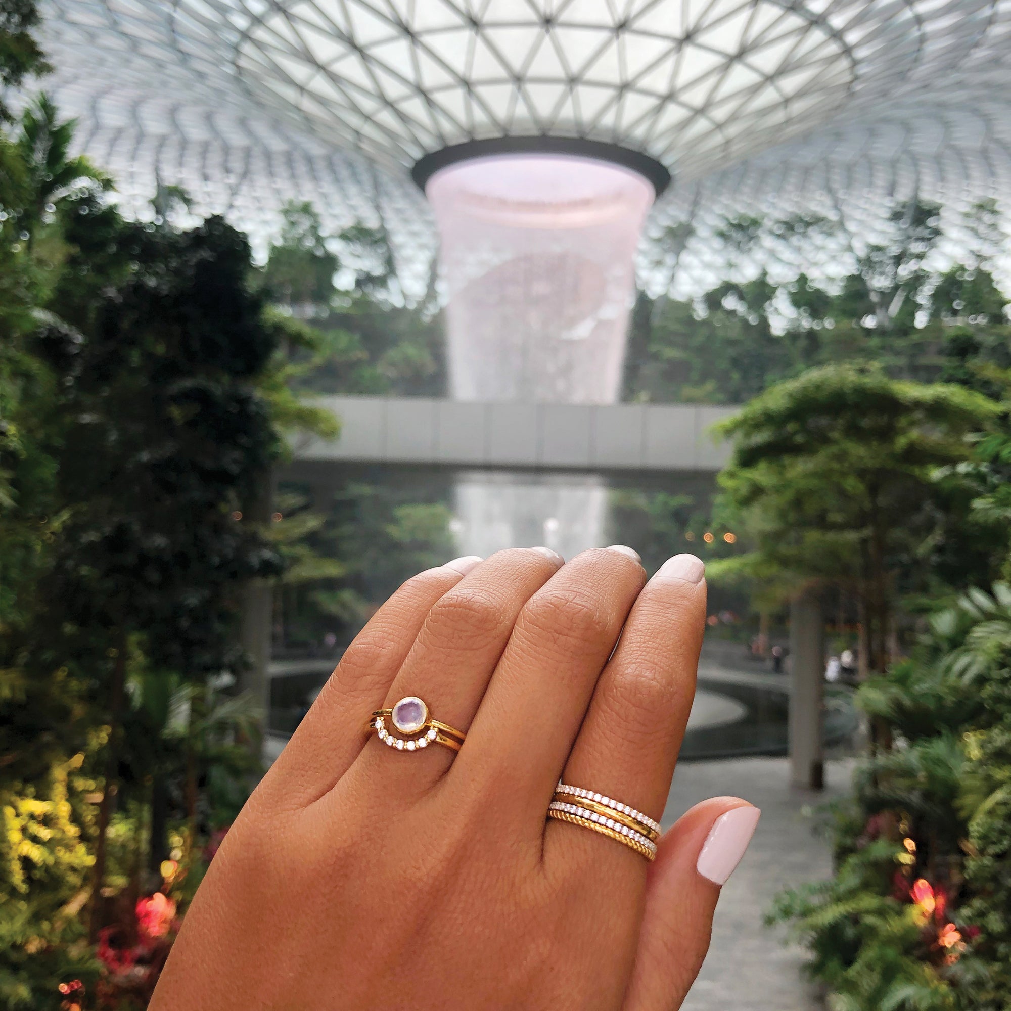 Giri Hammered Band Ring - Solid 18K Gold | BITS OF BALI JEWELRY