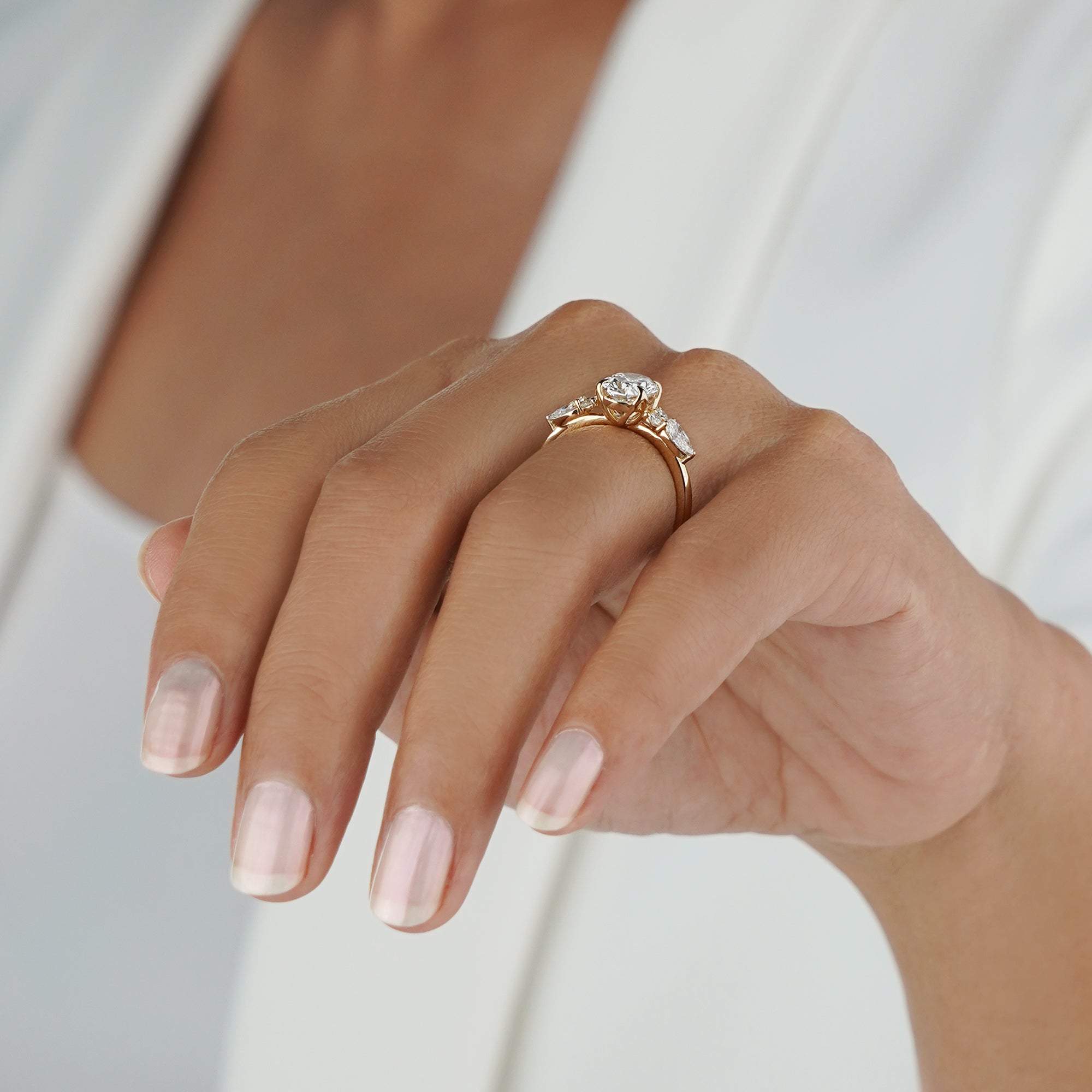 1.8 Carat Oval Diamond Ring - Solid 14K Yellow Gold