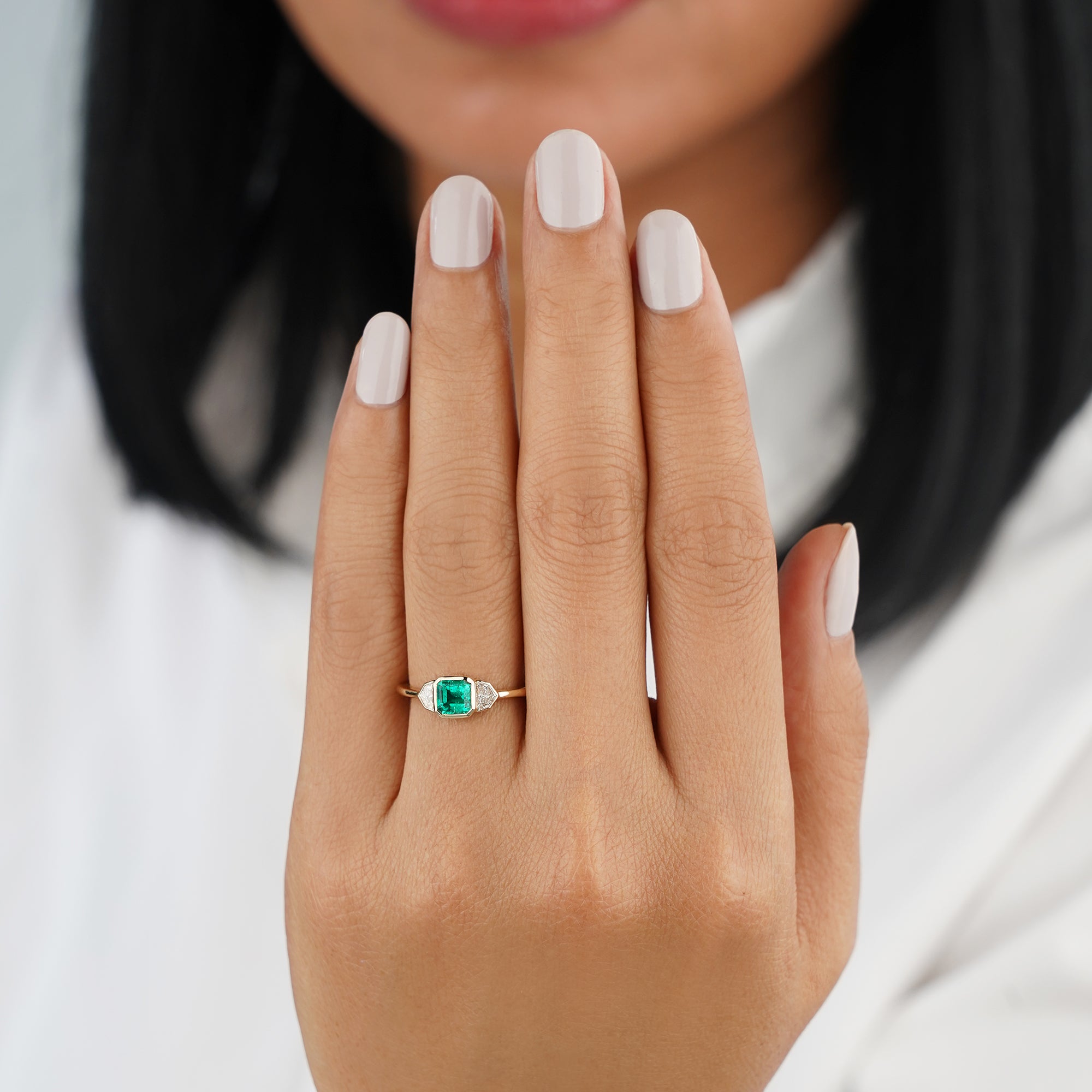 0.58 Carat Asscher-cut Muzo Colombian Emerald with Cadillac Natural Side Diamonds - Solid 14K Yellow Gold