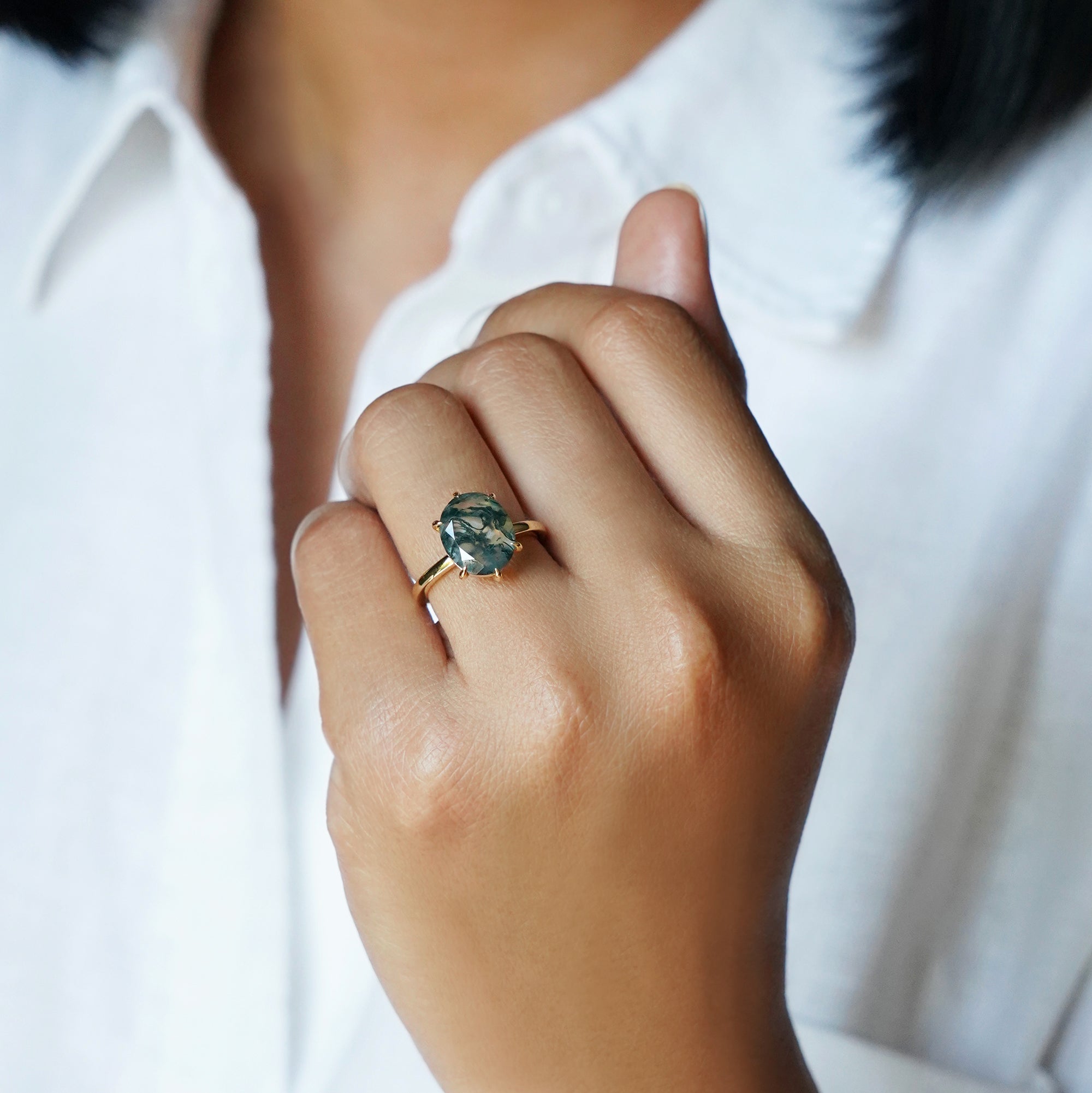 Oval Moss Agate Ring - Solid 18K Yellow Gold | BITS OF BALI JEWELRY