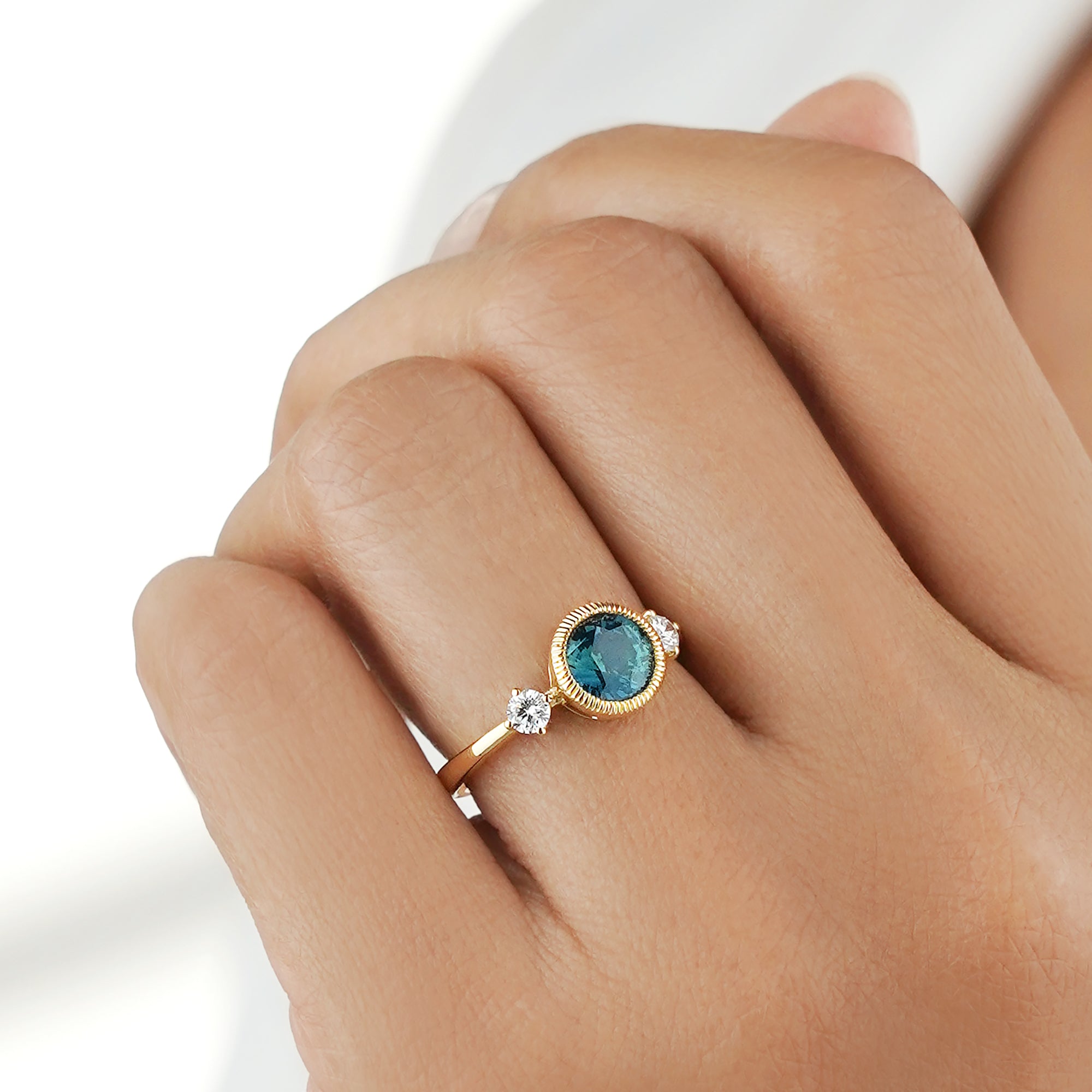 Vintage-designed Round Teal Sapphire with 2 Side Diamond Ring - Solid 18K Yellow Gold | BITS OF BALI JEWELRY