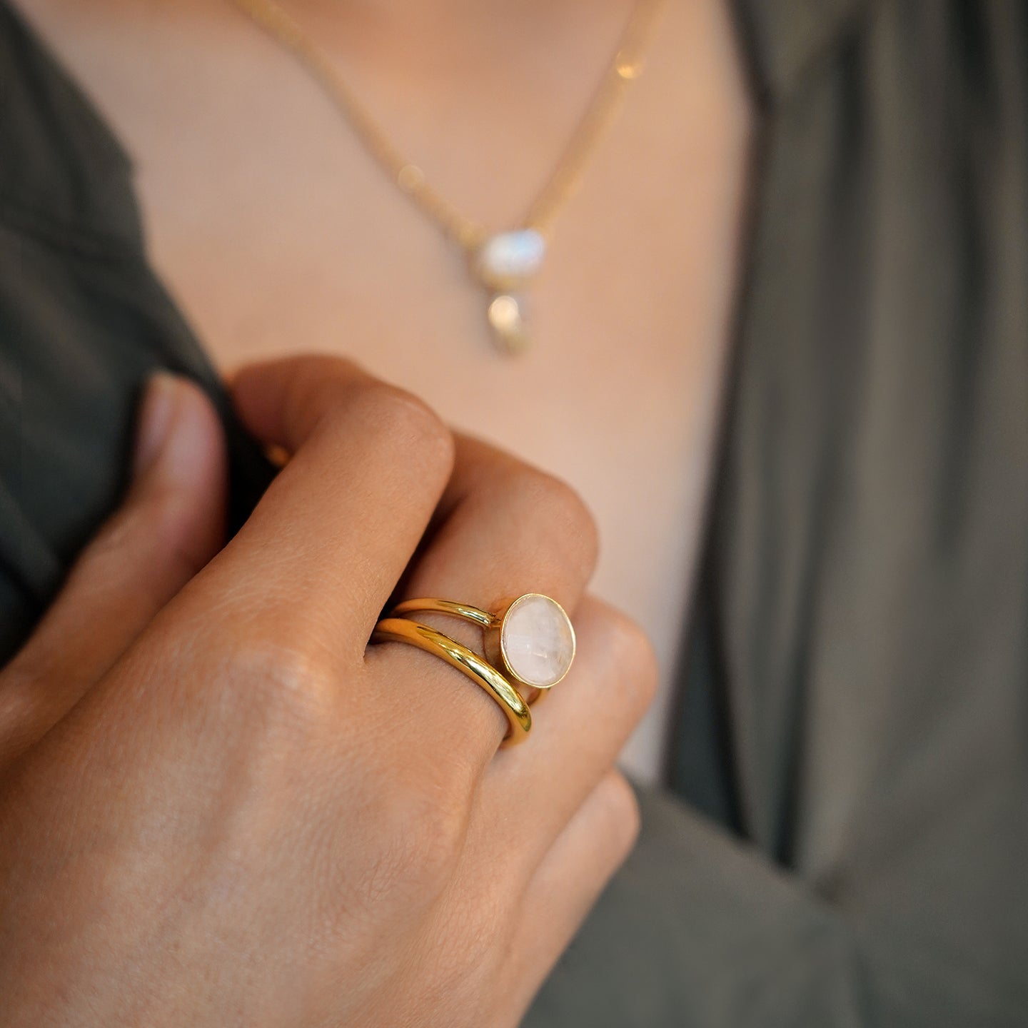 Vira Bold Ring - Round Rose Quartz | BITS OF BALI JEWELRY